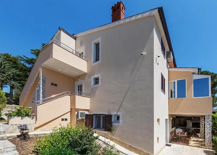 Cozy In With Kitchen * 풀라