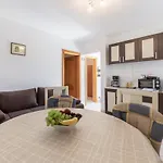 Appartement Cozy In With Kitchen